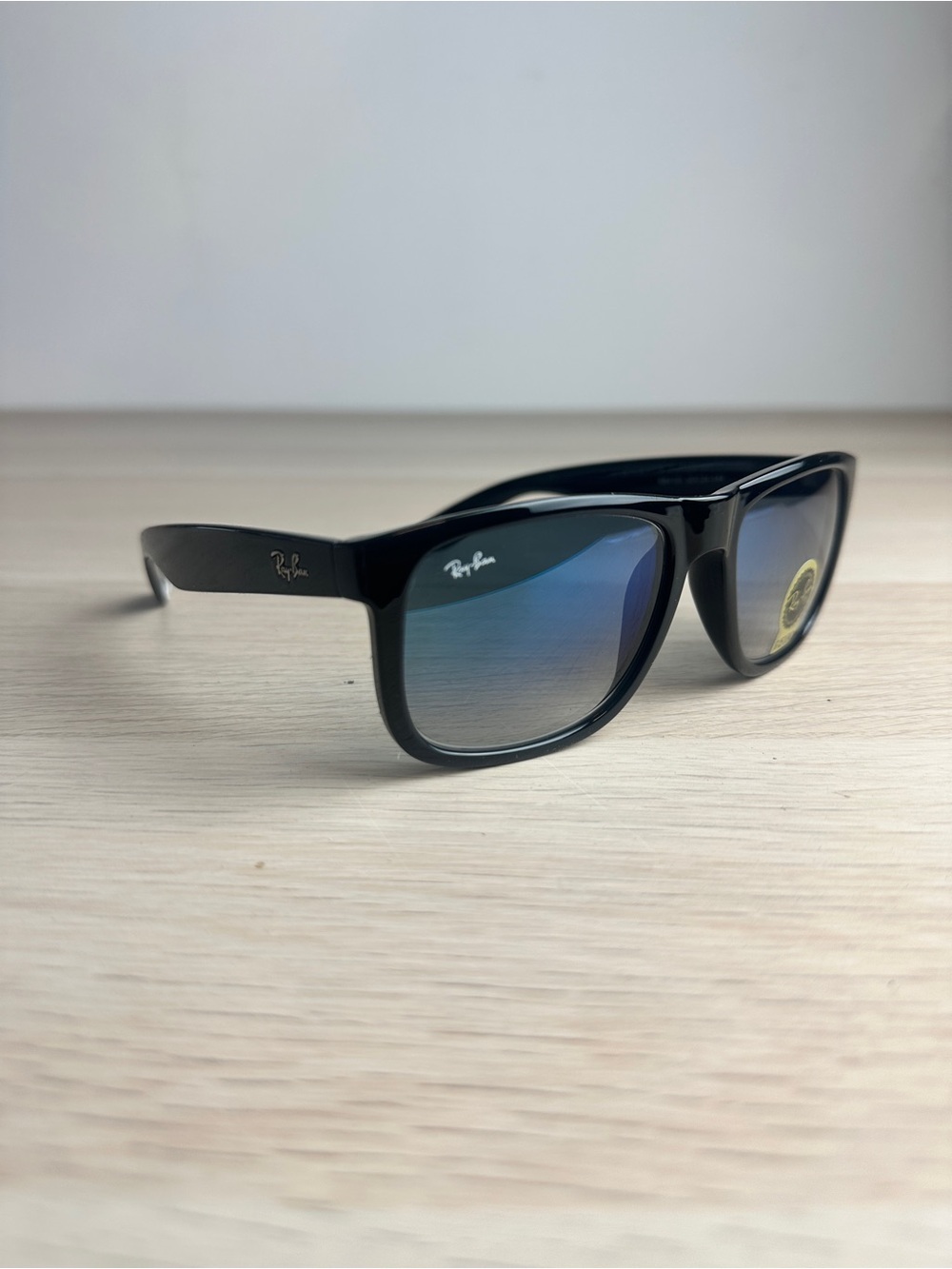 Ray-Ban Justin Classic Black Frame/ Gradient Lenses